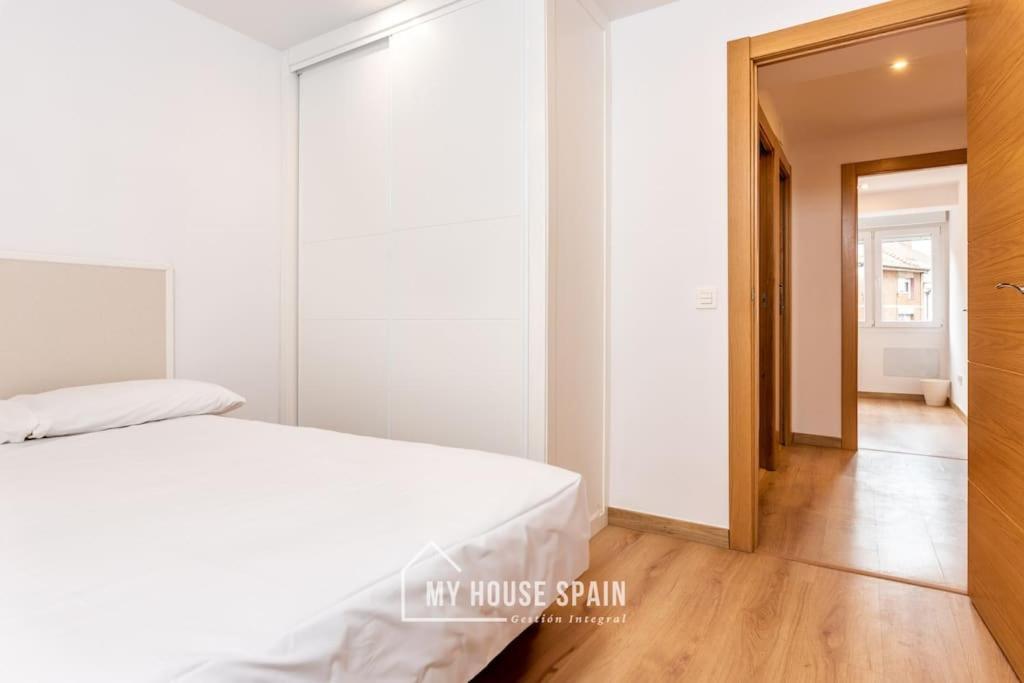 Myhousespain - Luminoso Y Amplio Piso En El Centro Gijón Esterno foto