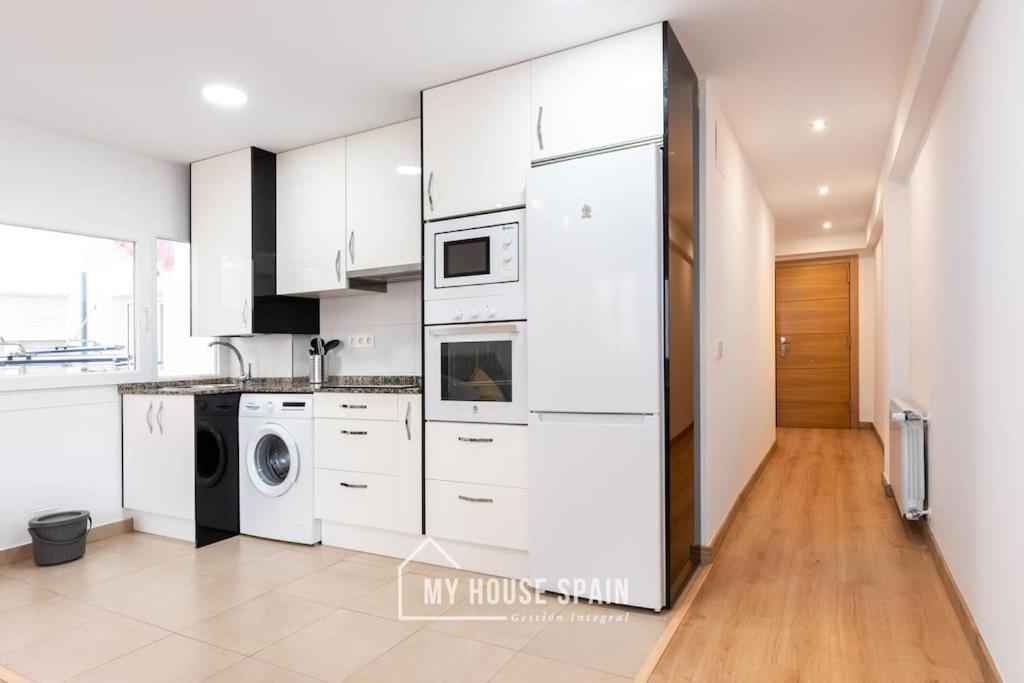 Myhousespain - Luminoso Y Amplio Piso En El Centro Gijón Esterno foto